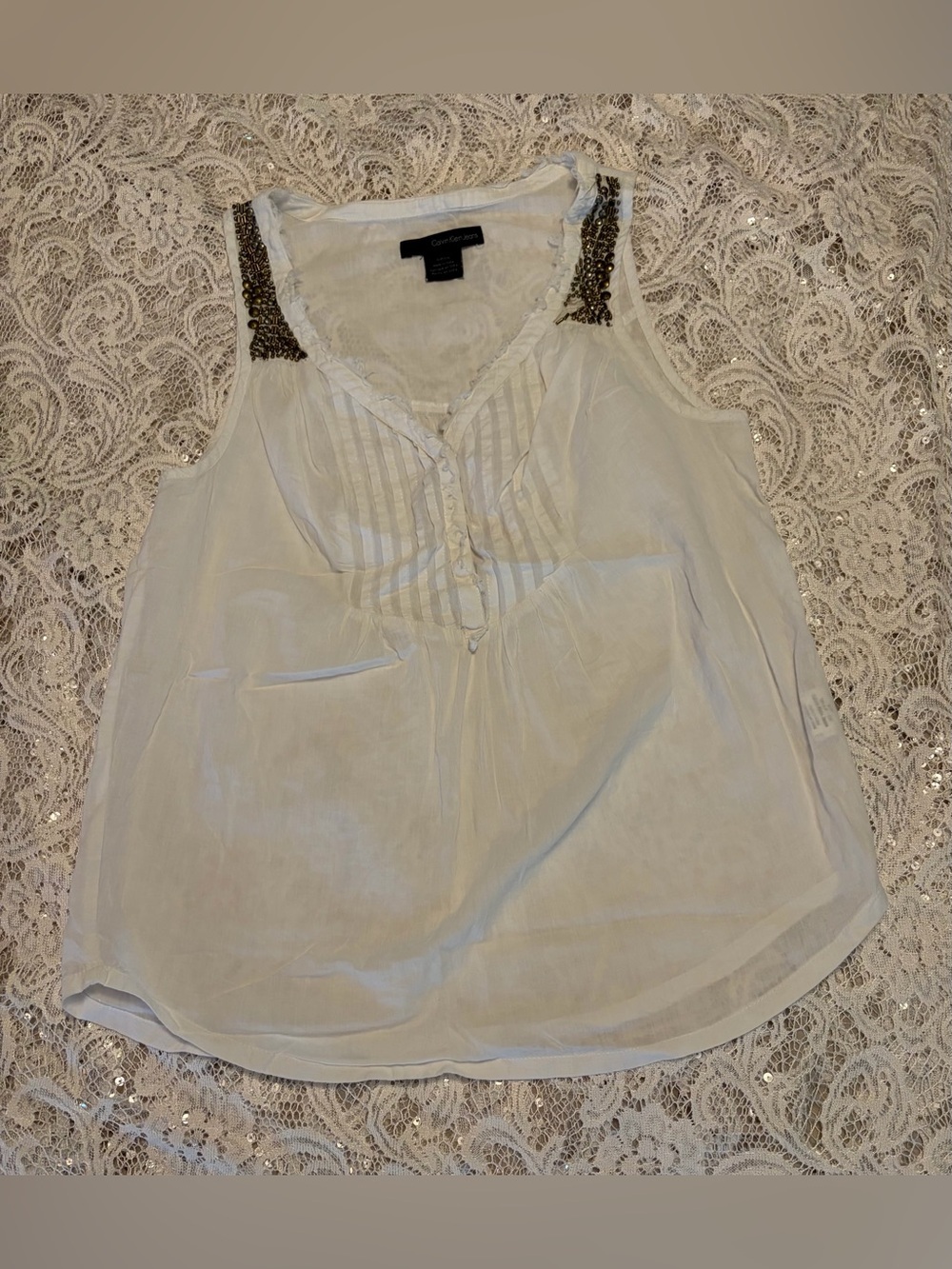 Calvin Klein Pre-loved Women’s White Sleeveless Beaded Top Size SP
